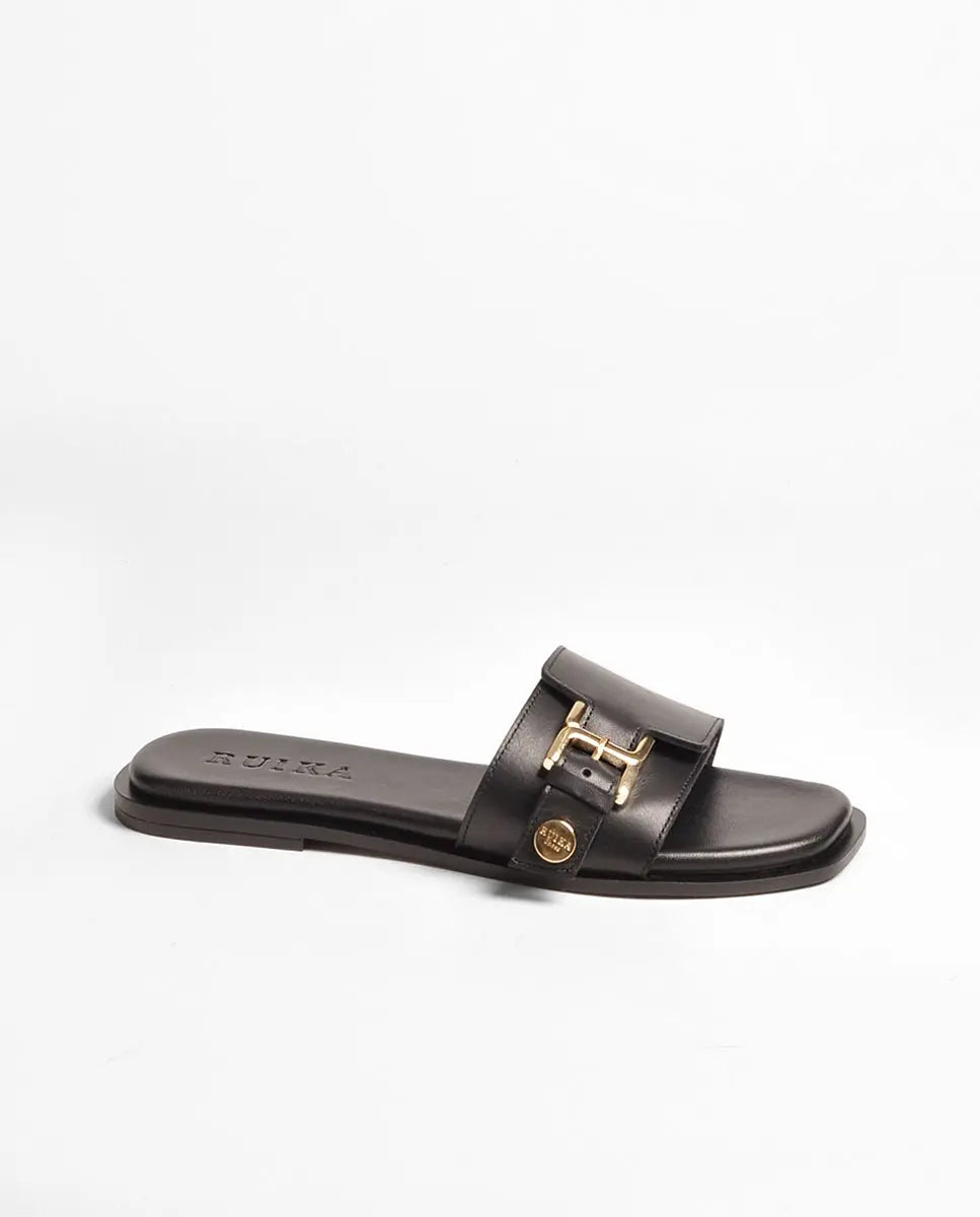 CHINELO RUIKA