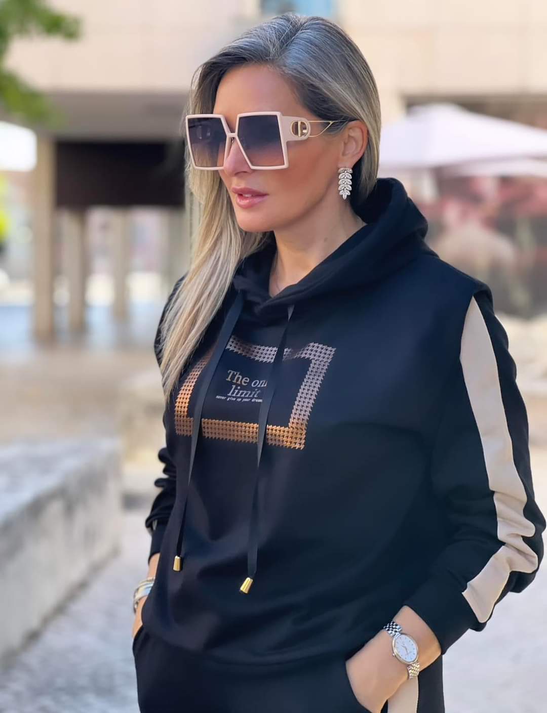 SWEAT CARAPUÇO ESTAMPADO FÉ