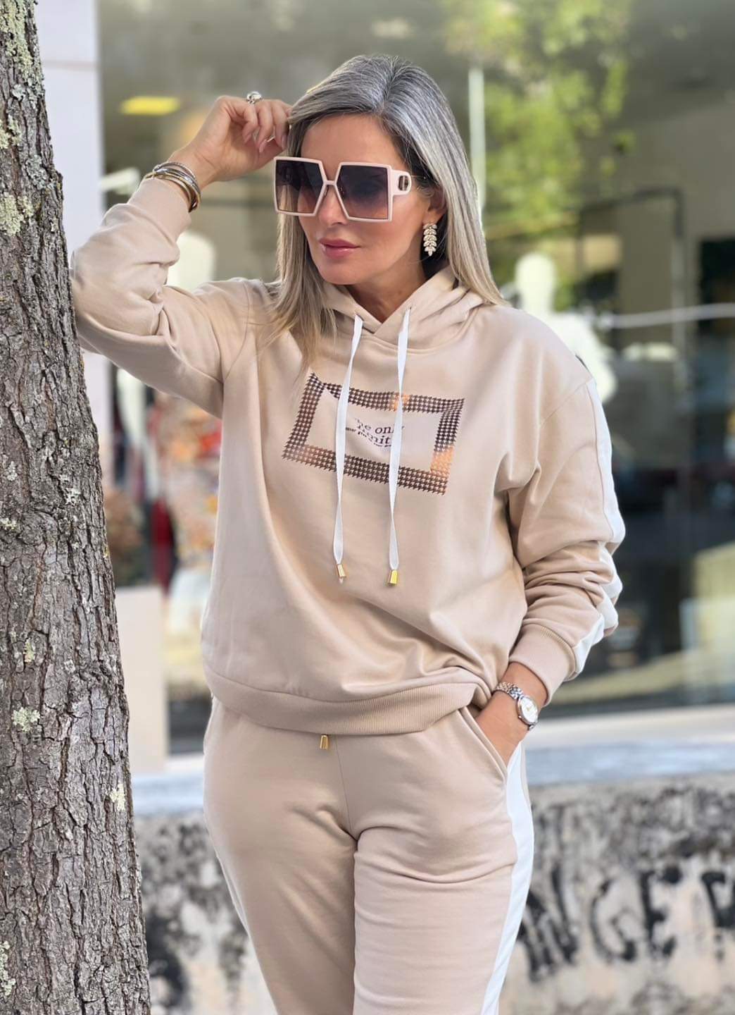 SWEAT CARAPUÇO ESTAMPADO FÉ