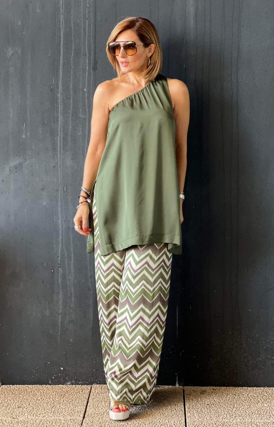 BLUSA ASSIMETRICA VELVET