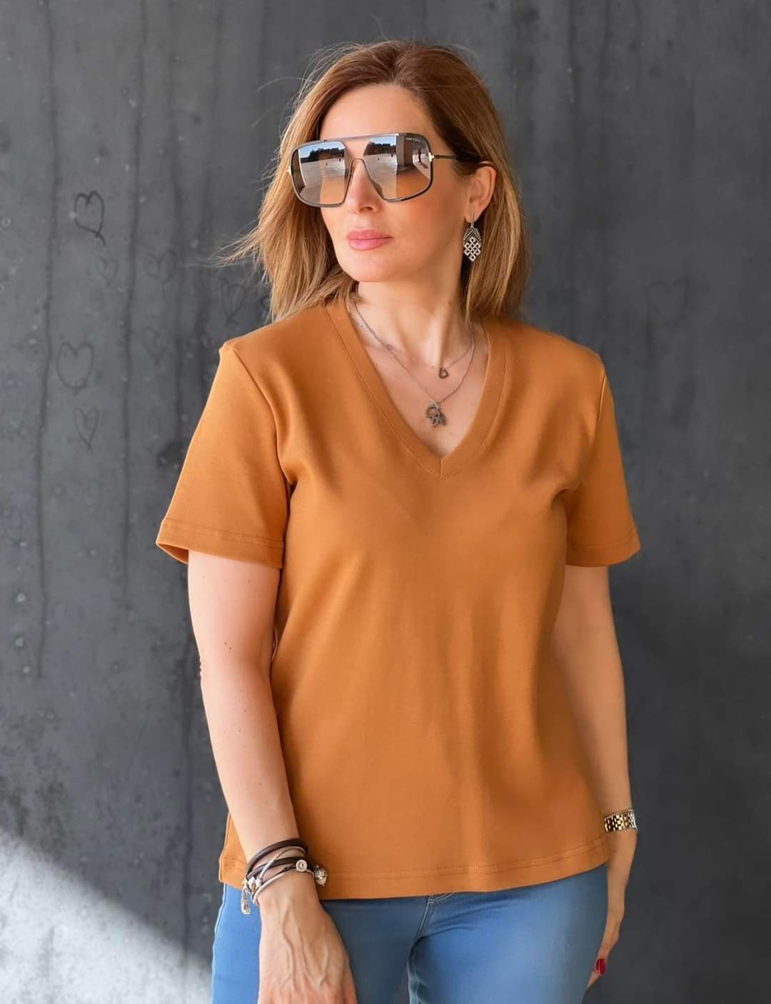 BASIC V NECK T-SHIRT FOURSOUL