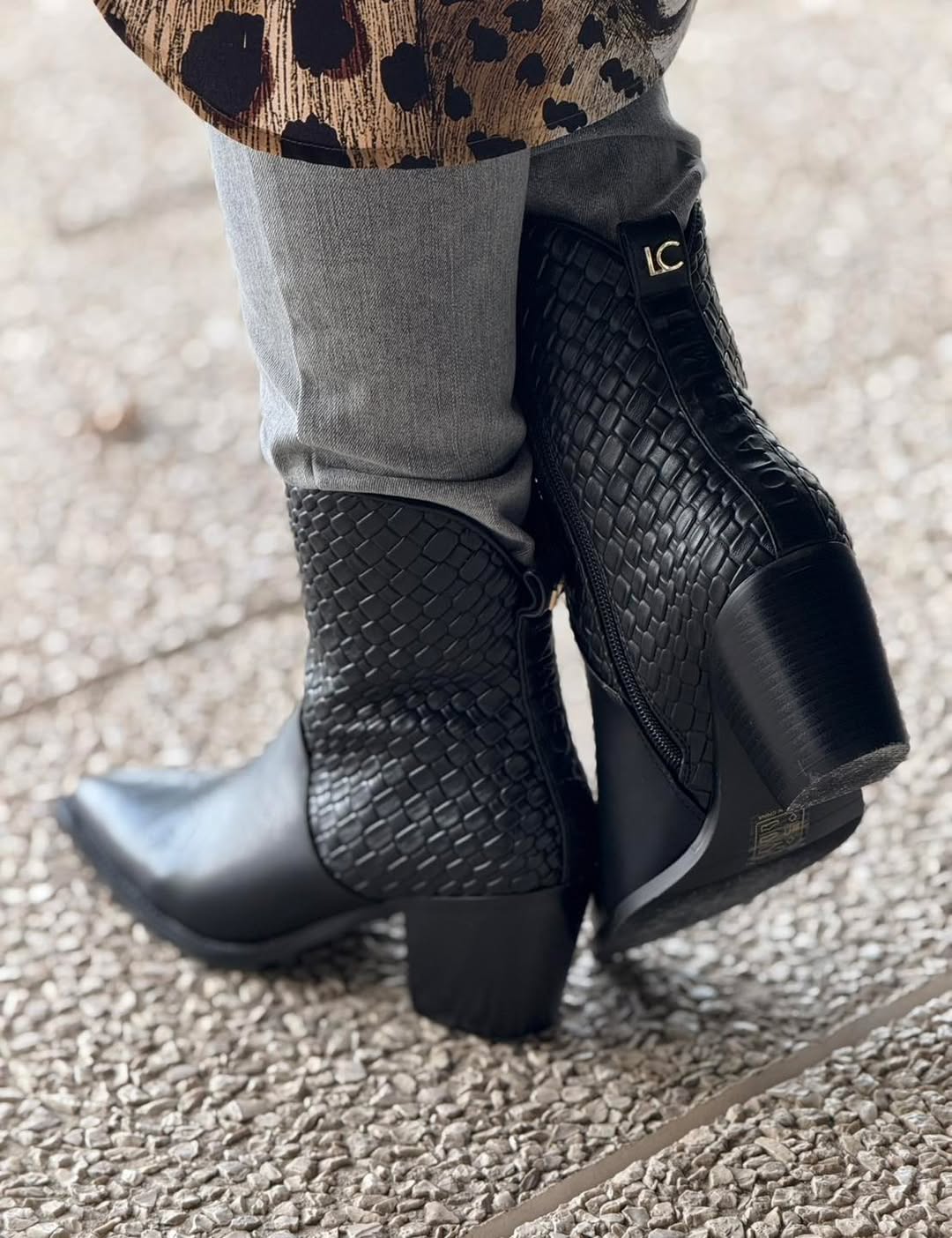 BOTA LOLA CASADEMUNT