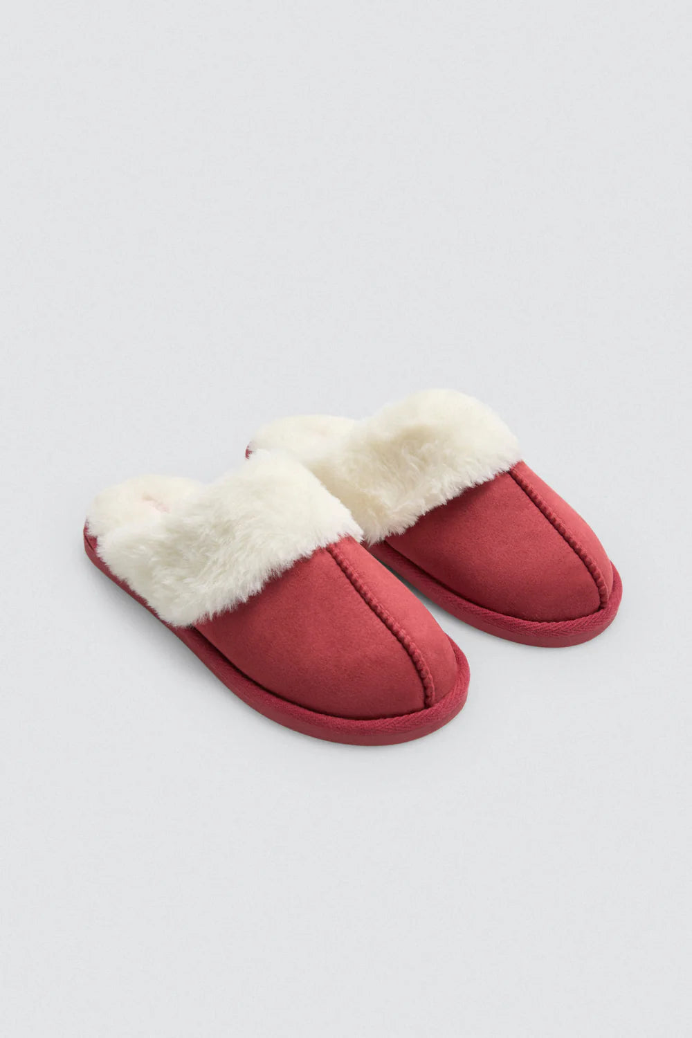 CHINELOS YSABEL MORA