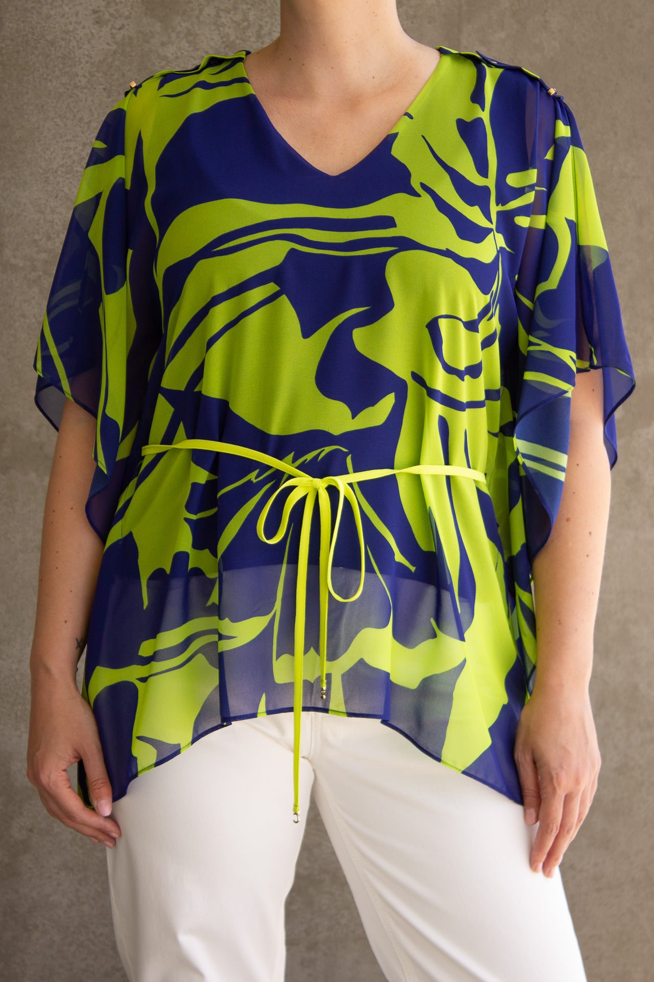 PONCHO SILVINA CAMPOS
