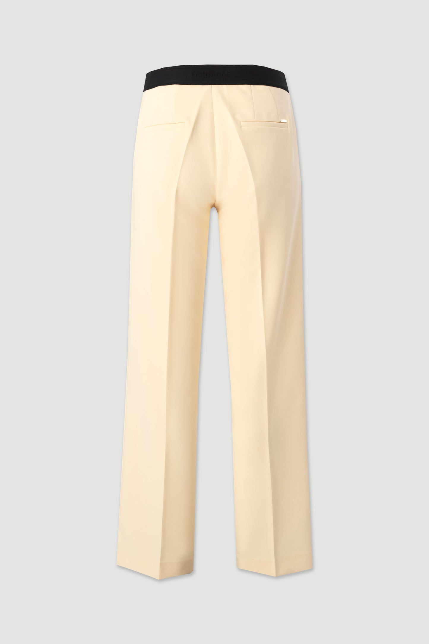 CALÇA FERRACHE