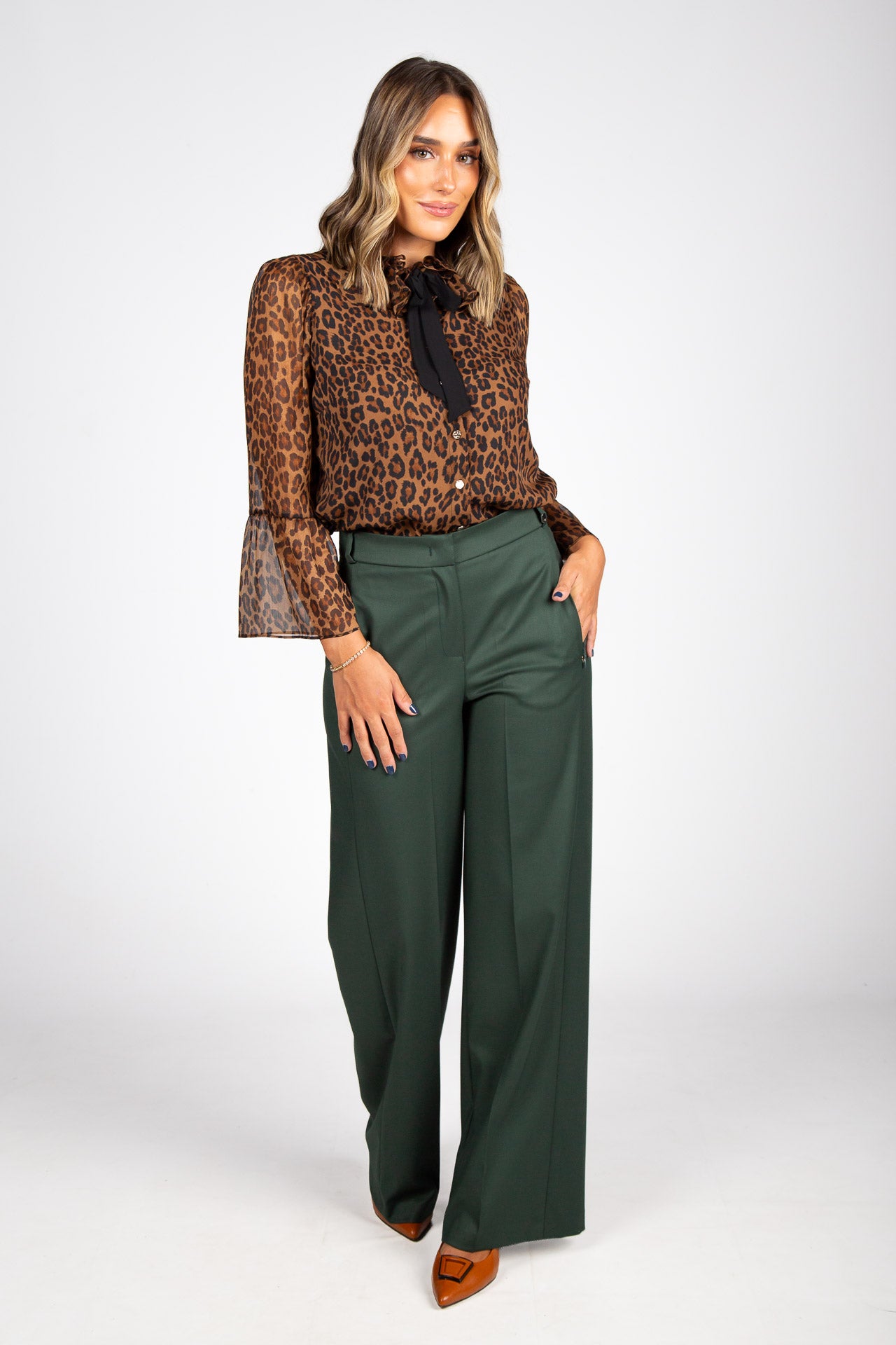 CALÇA SILVINA CAMPOS