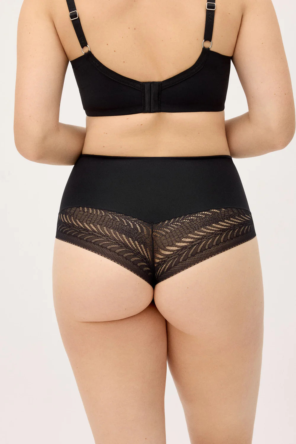 CUECA MODELADORA YSABEL MORA