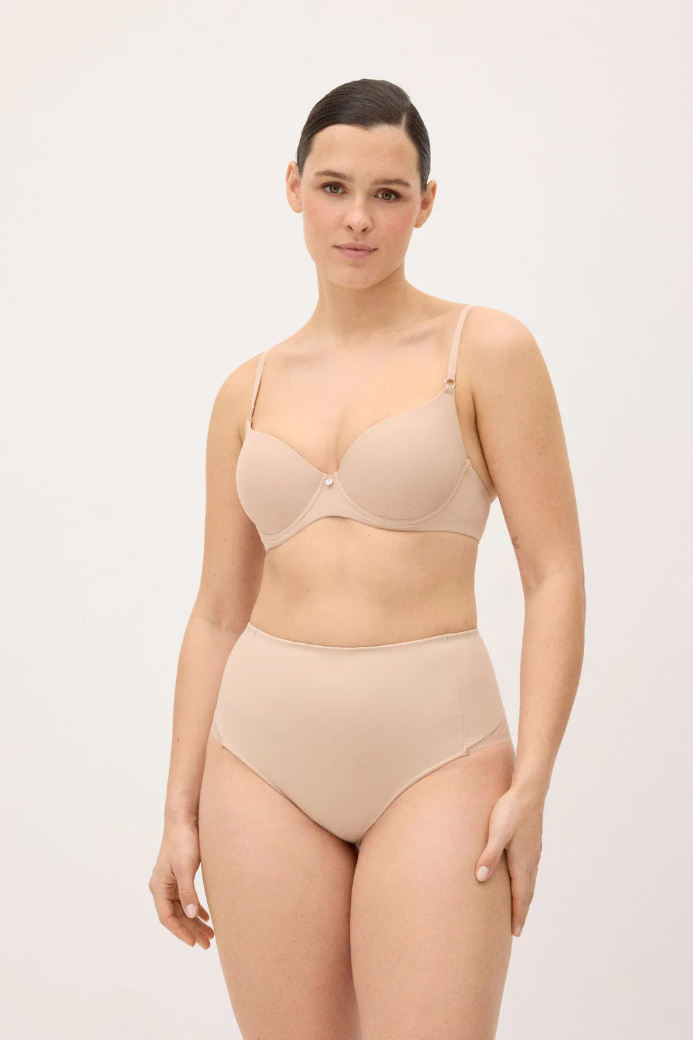 CUECA MODELADORA YSABEL MORA