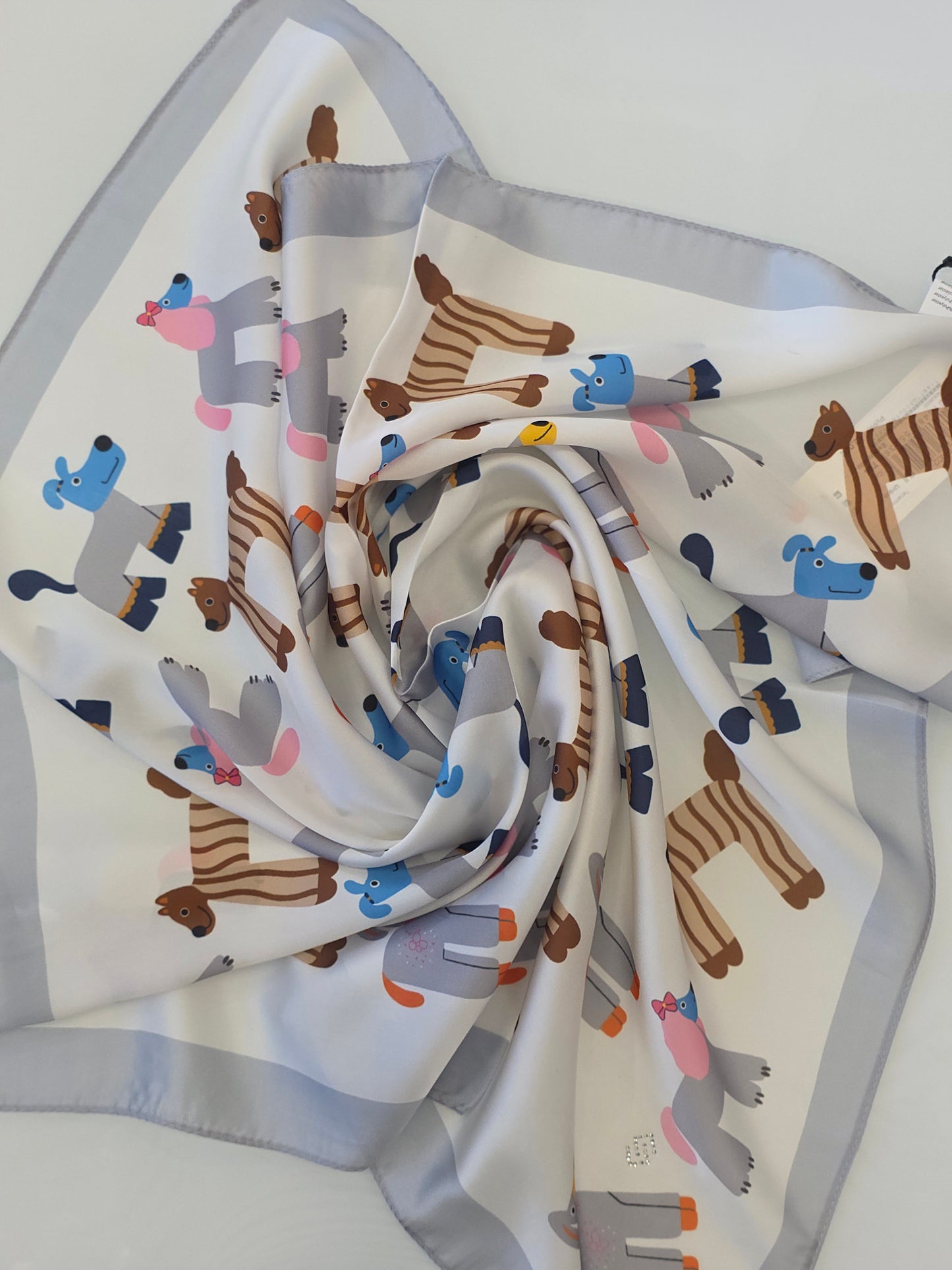 LENÇO SILVINA CAMPOS