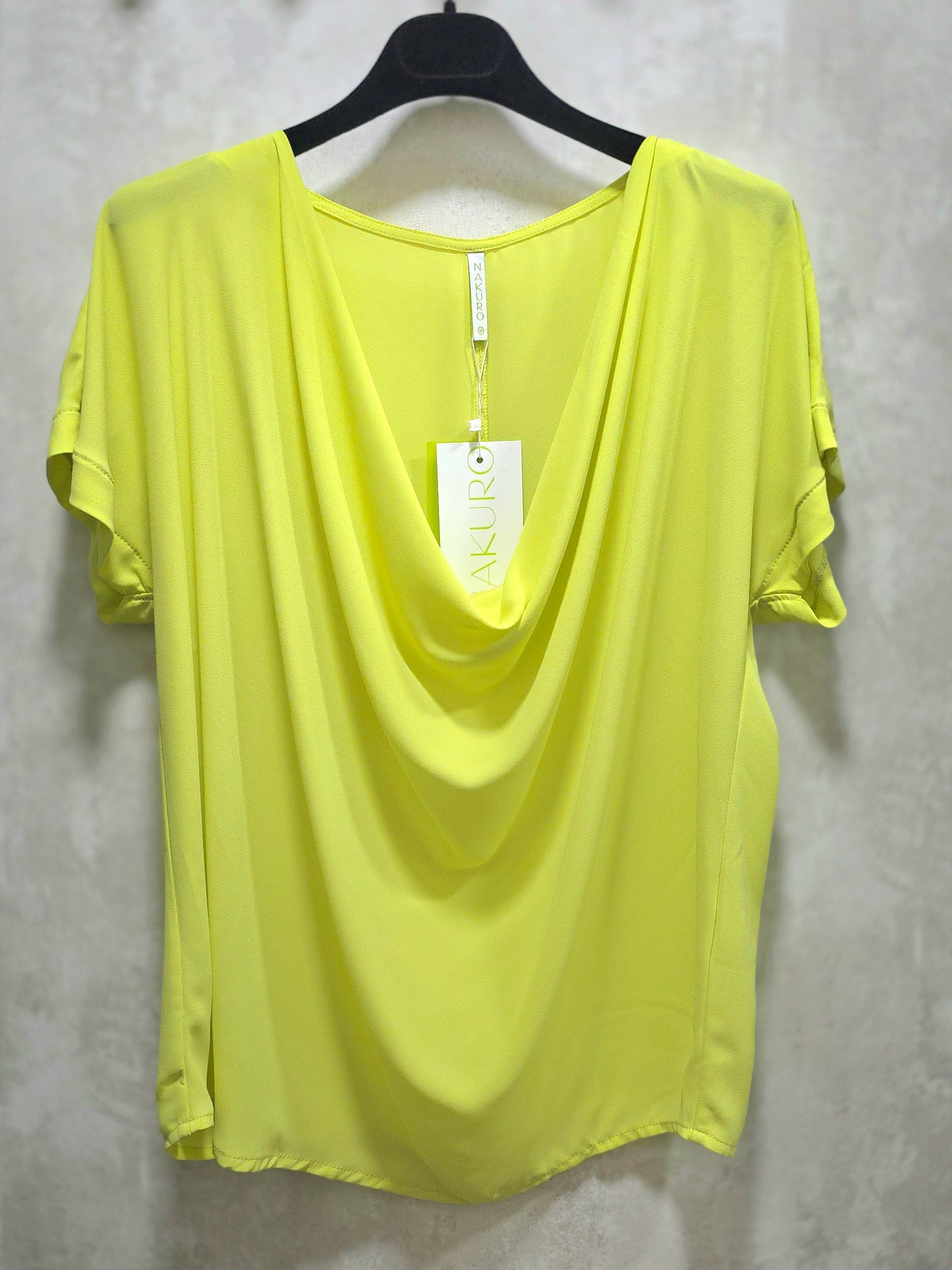 BLUSA NAKURO
