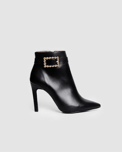 BOTA VITELA RUIKA