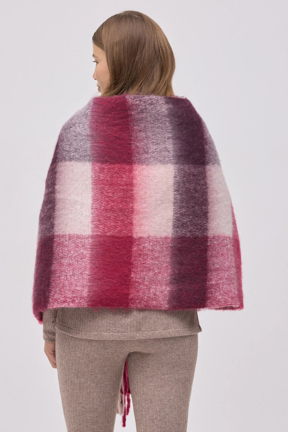 CACHECOL YSABEL MORA