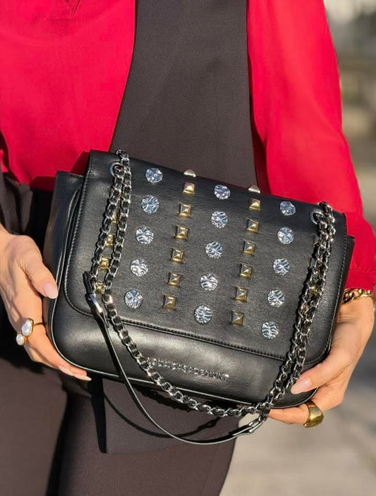 MALA LOLA CASADEMUNT