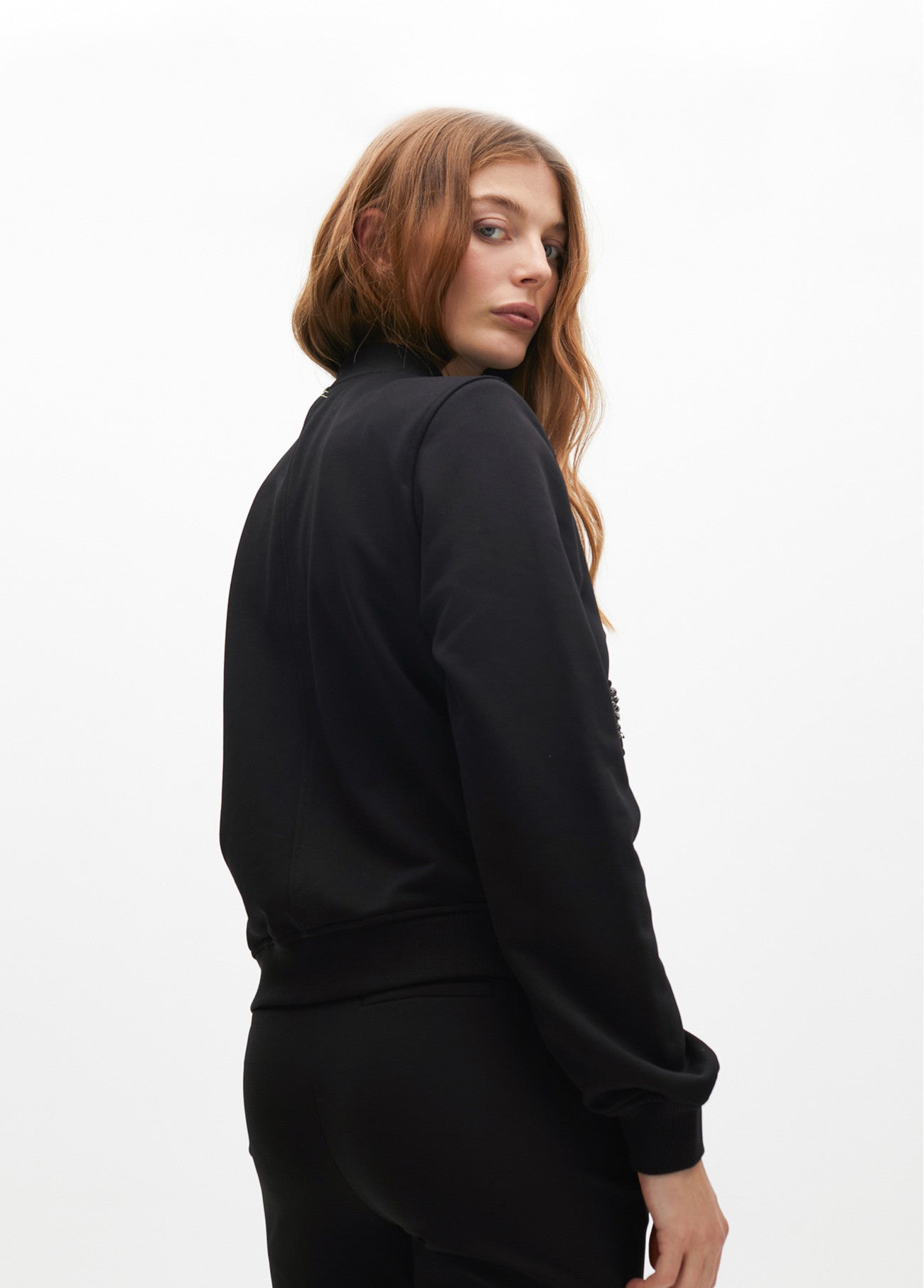 BOMBER LOLA CASADEMUNT